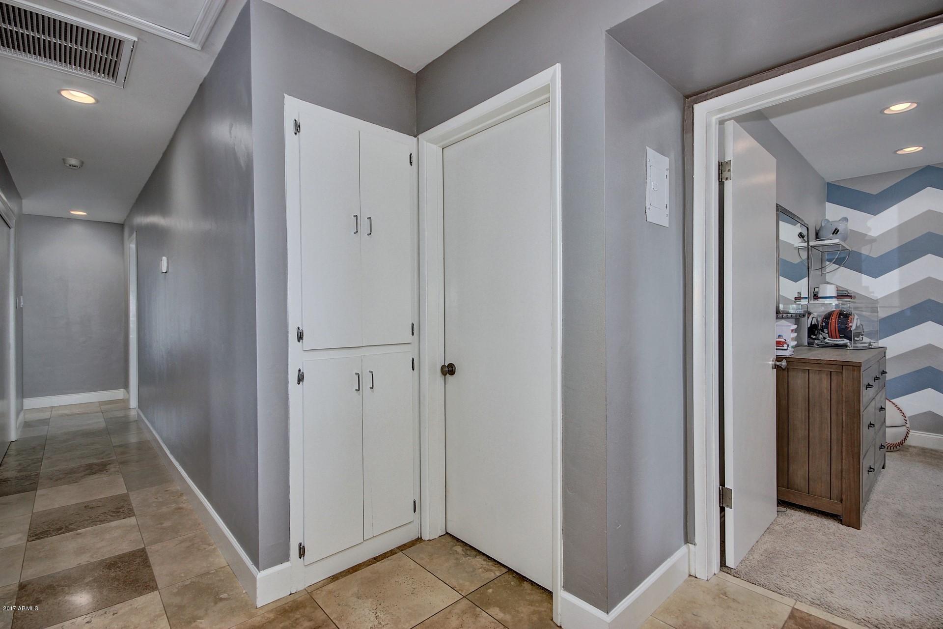 4601 East Osborn Road Phoenix, AZ 85018 - Photo 25 of 41 0019-Osborn (19)