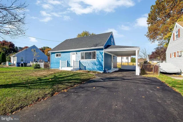 $425,000 | 204 Woodpecker Lane, Mount Holly, NJ 08060