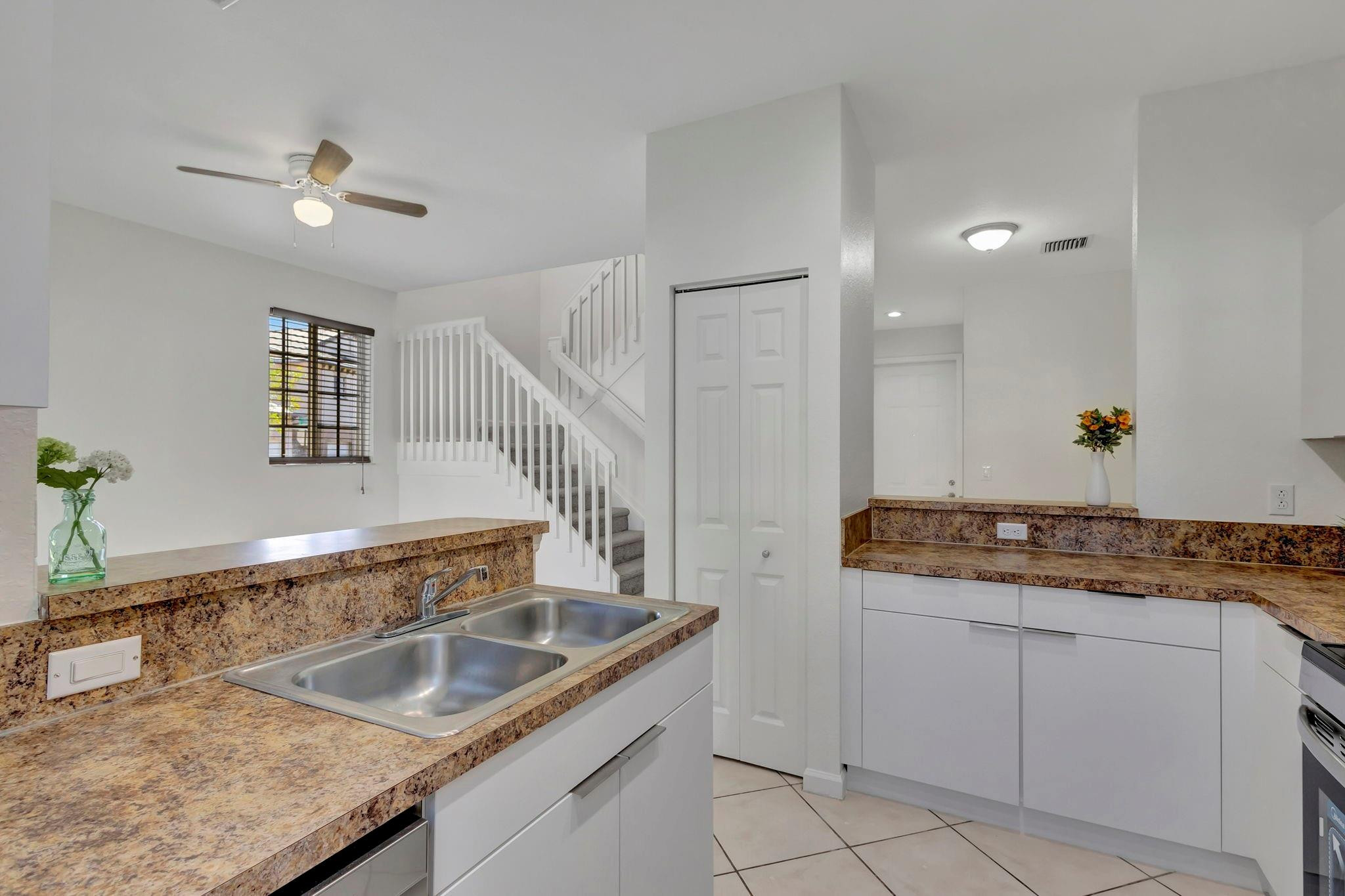 1000 Flamingo Place Riviera Beach, FL 33404 - Photo 30 of 83 Photo 31