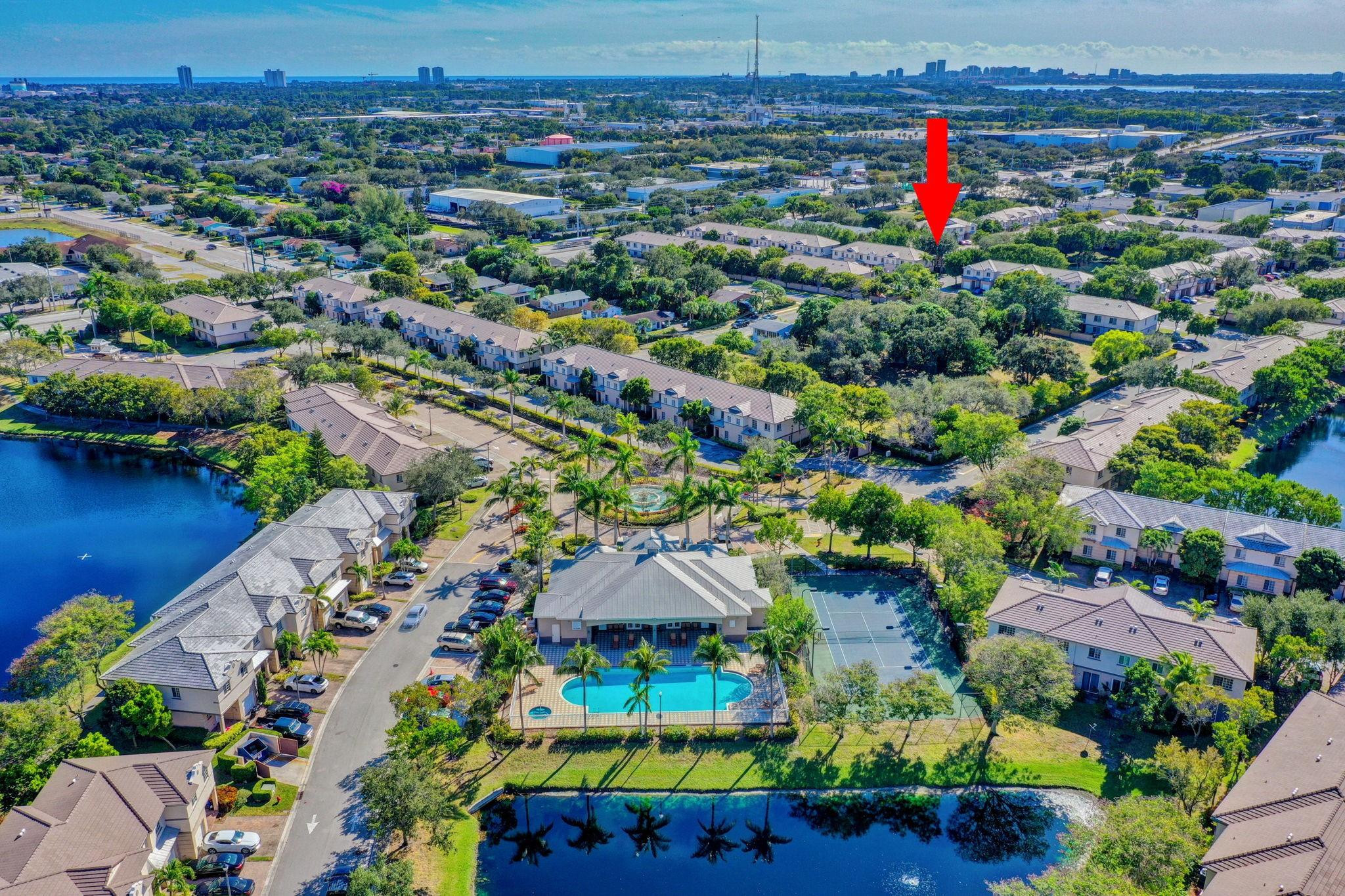 1000 Flamingo Place Riviera Beach, FL 33404 - Photo 59 of 83 an aerial view of a houses and a yard