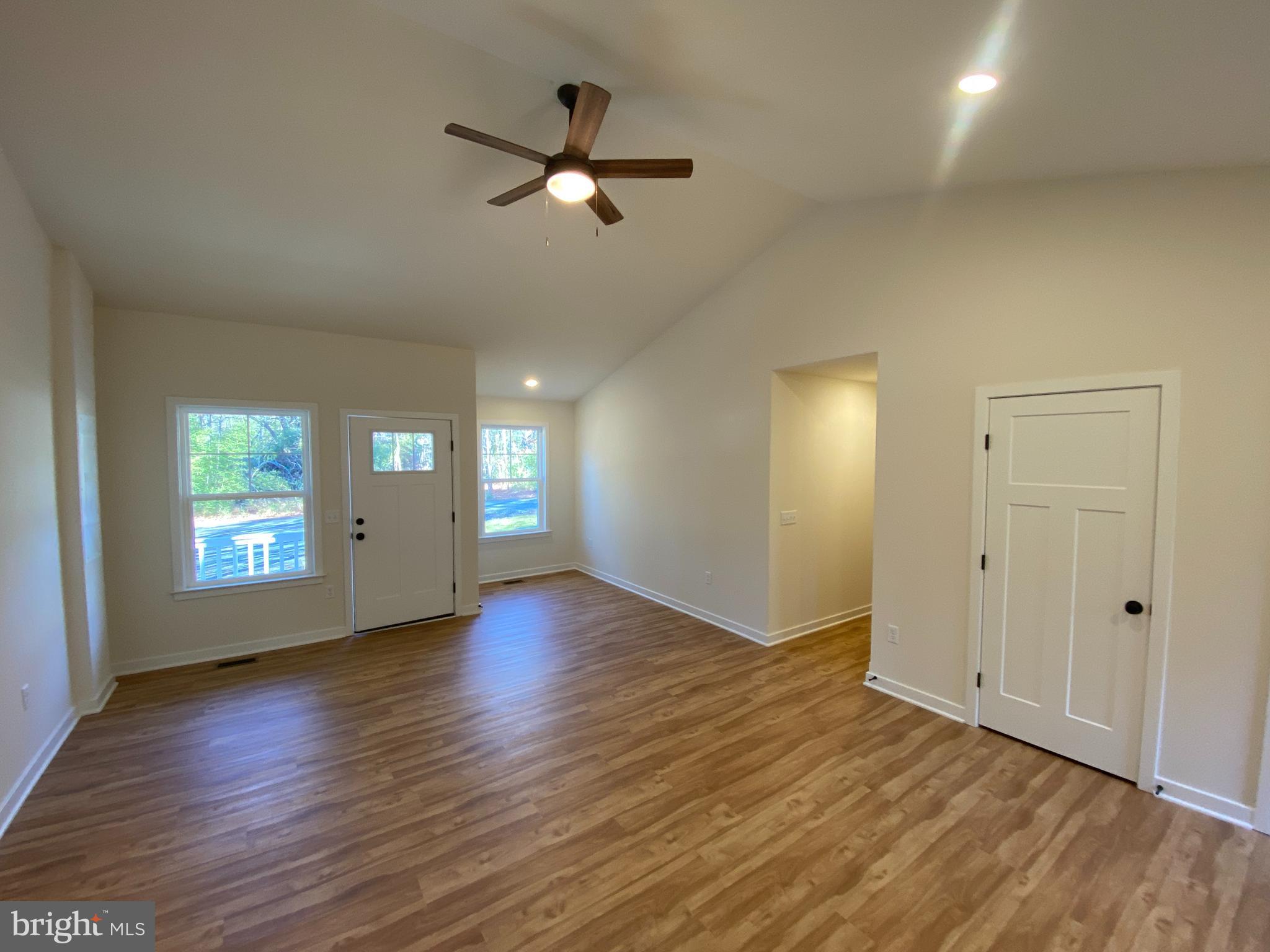 54 Azalea Way Colonial Beach, VA 22443 - Photo 6 of 26