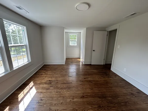 $529,000 | 810 West Lincoln Street, Tullahoma, TN 37388
