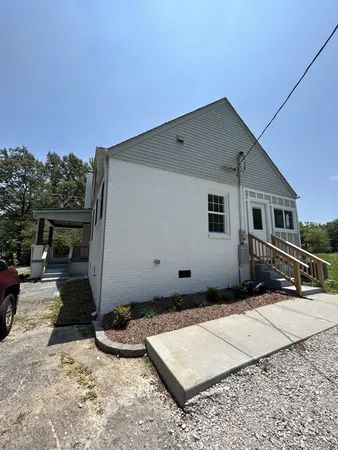 $529,000 | 810 West Lincoln Street, Tullahoma, TN 37388