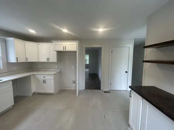 $529,000 | 810 West Lincoln Street, Tullahoma, TN 37388
