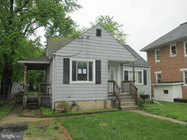 Exterior (Front)