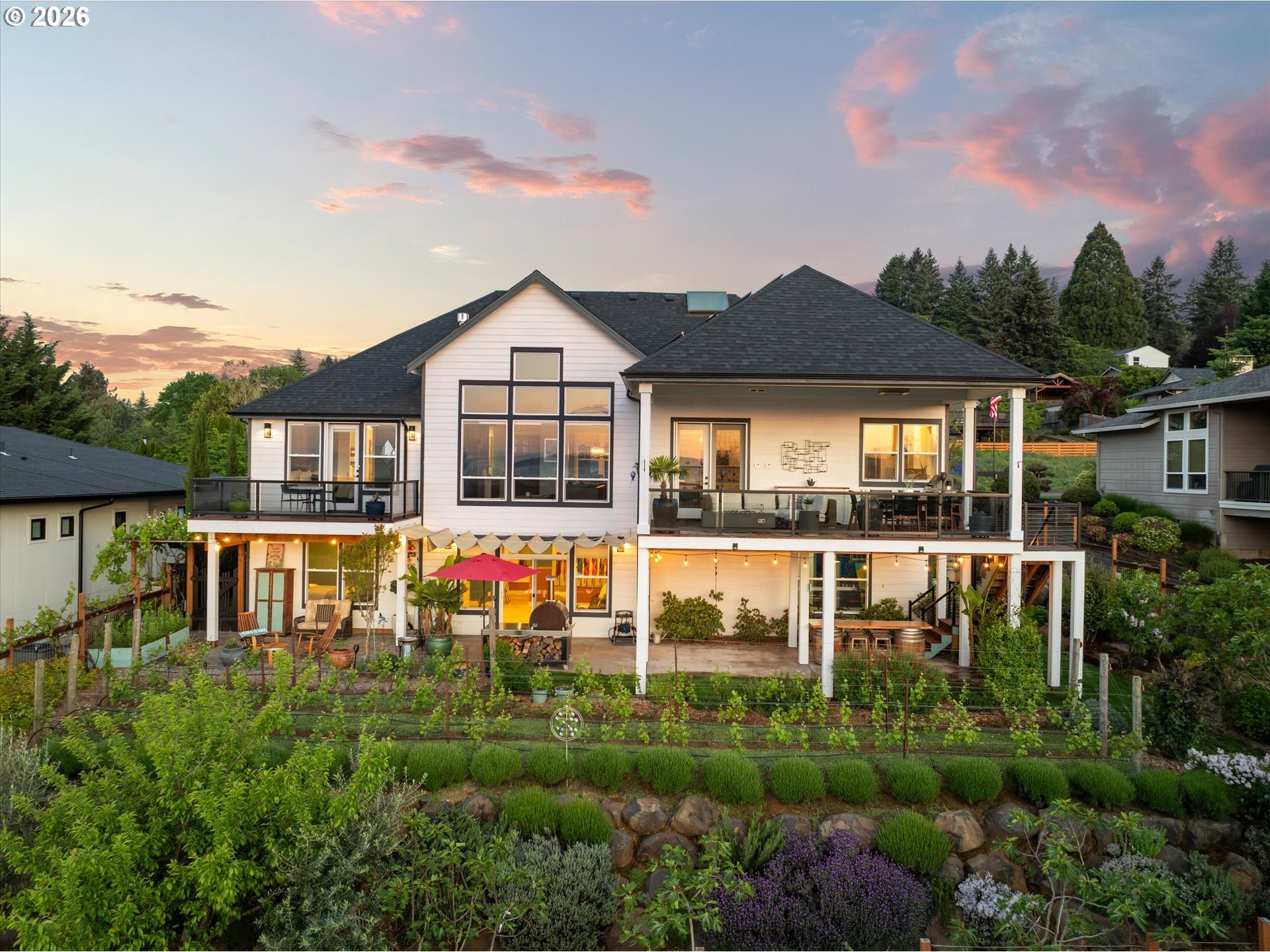 199 Southwest Alder Street Dundee, OR 97115 - Photo 2 of 48 an outdoor view of house with swimming pool and green space