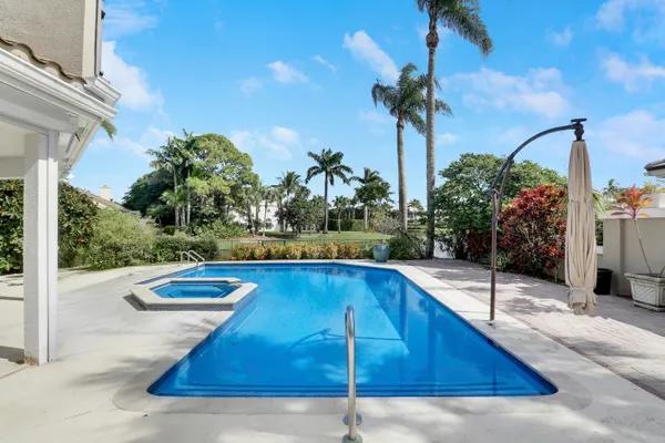 $2,250,000 | 204 Chinook Lane, Jupiter, FL 33458