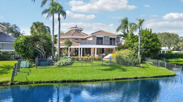 $2,250,000 | 204 Chinook Lane, Jupiter, FL 33458