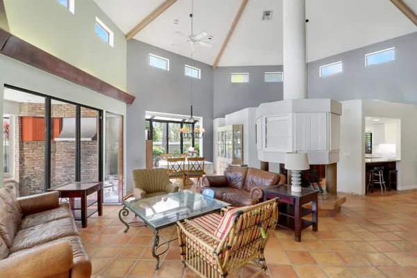 $2,250,000 | 204 Chinook Lane, Jupiter, FL 33458