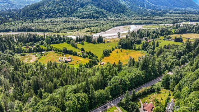 $700,000 | 5510 Mt Baker Highway, Deming, WA 98244