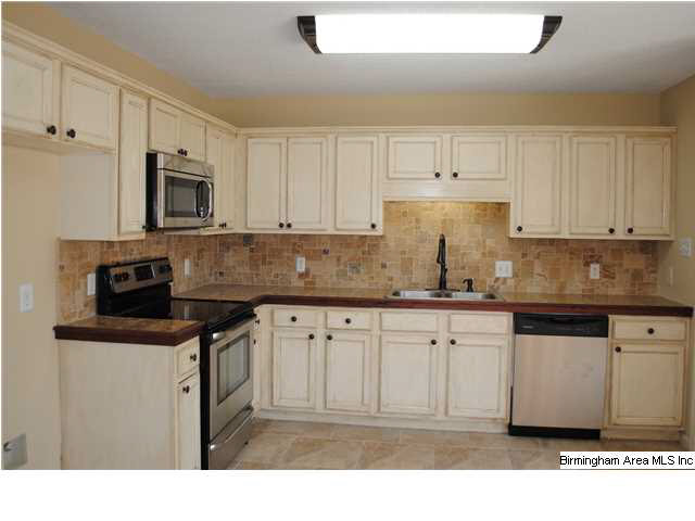 129 Stonehaven Circle West Pelham, AL 35124 - Photo 9 of 31