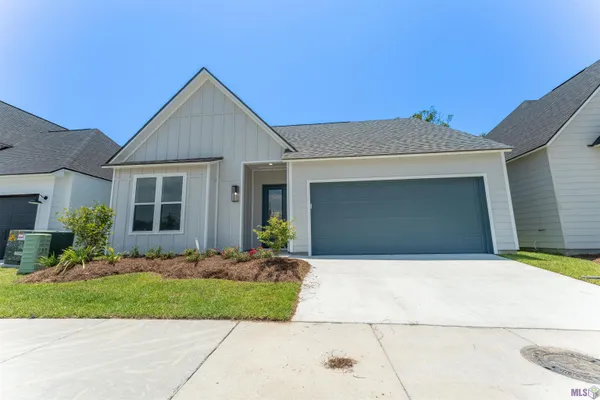 $2,800 | 7234 Rolling Fork Drive, Baton Rouge, LA 70820