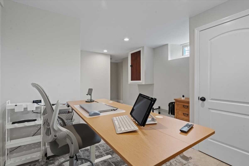 474 Burncoat Street, Unit 474 Worcester, MA 01606 - Photo 32 of 39