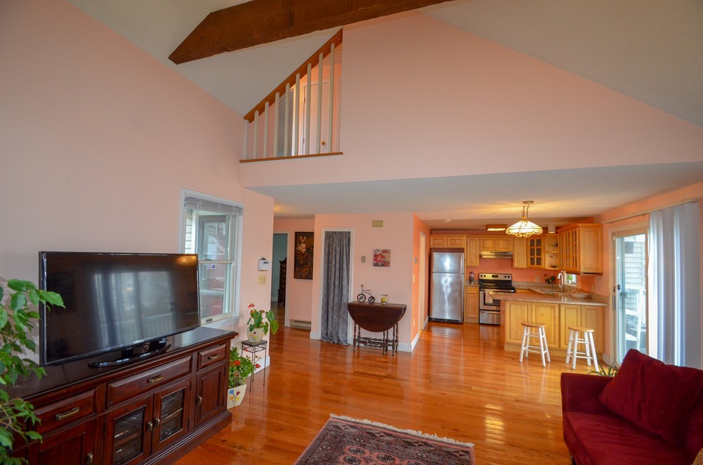 93 Victoria Heights Road, Unit 93 Boston, MA 02136 - Photo 1 of 23 Gallery Image 1