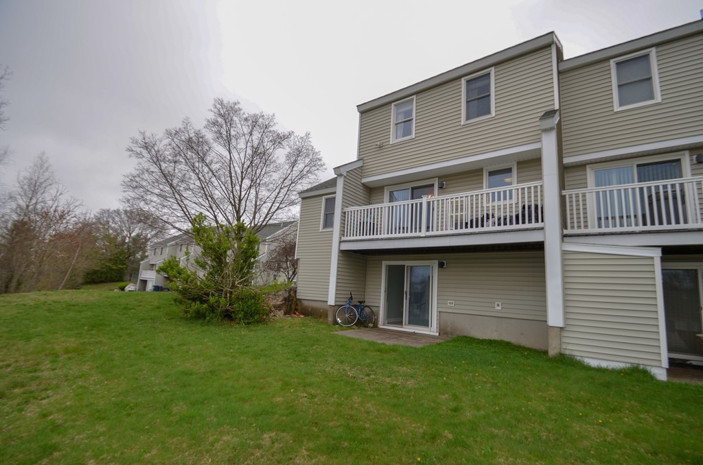 93 Victoria Heights Road, Unit 93 Boston, MA 02136 - Photo 11 of 23 Gallery Image 11