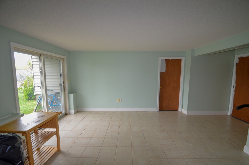 93 Victoria Heights Road, Unit 93 Boston, MA 02136 - Photo 13 of 23 Gallery Image 13
