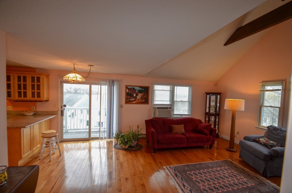 93 Victoria Heights Road, Unit 93 Boston, MA 02136 - Photo 17 of 23 Gallery Image 17