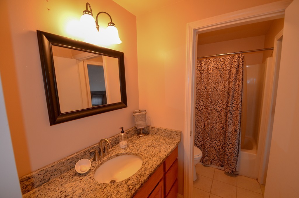 93 Victoria Heights Road, Unit 93 Boston, MA 02136 - Photo 9 of 23 Gallery Image 9