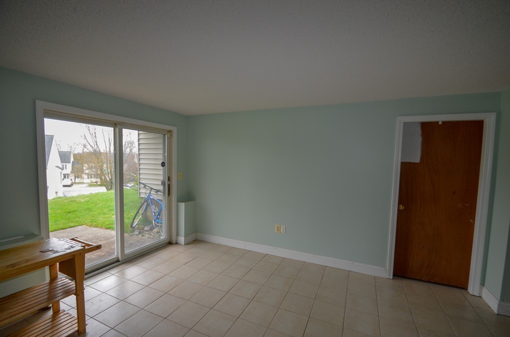 93 Victoria Heights Road, Unit 93 Boston, MA 02136 - Photo 10 of 23 Gallery Image 10