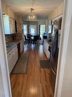 $350,000 | 2810 Poplar Creek Lane, Pearland, TX 77584