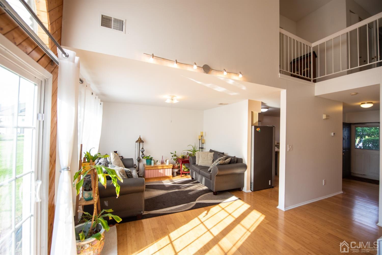 131 Nebula Road Piscataway, NJ 08854 - Photo 10 of 29 Gallery Image 10