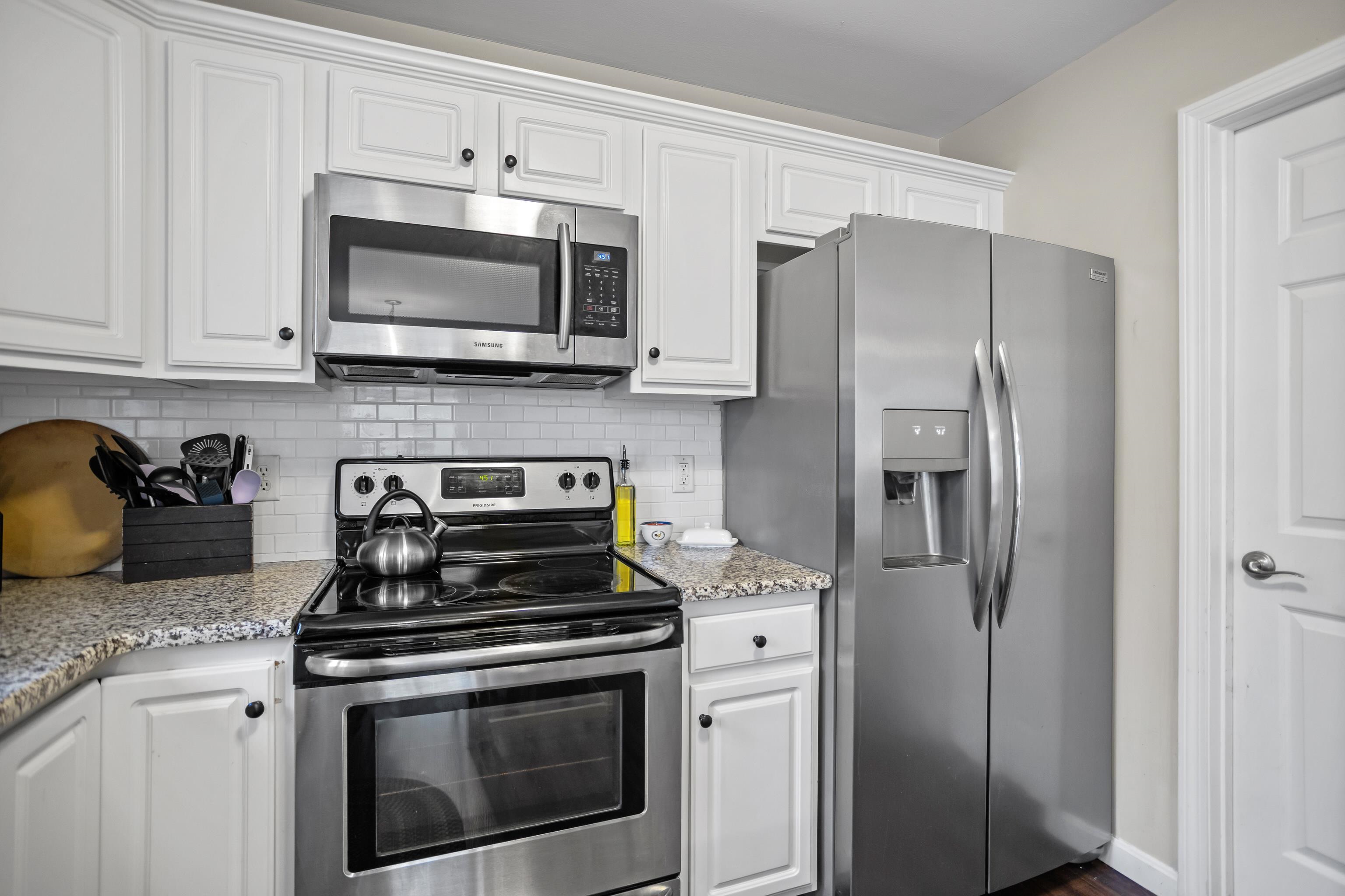 2 Scottie Way Amherst, NH 03031 - Photo 20 of 38