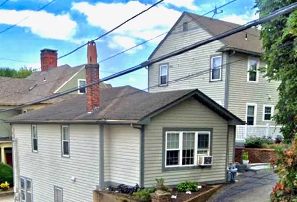 $2,500 | 99 Marlborough Street, Unit A, East Greenwich, RI 02818