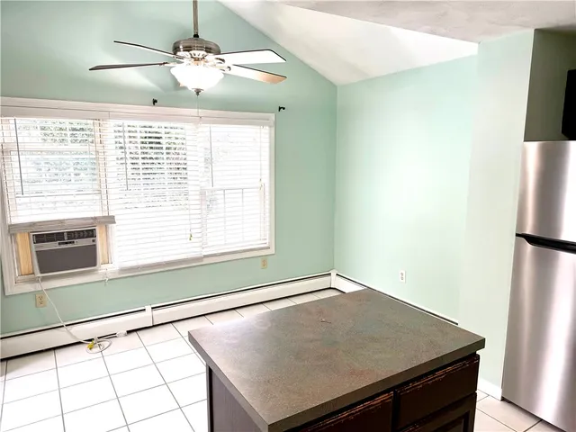 $2,500 | 99 Marlborough Street, Unit A, East Greenwich, RI 02818