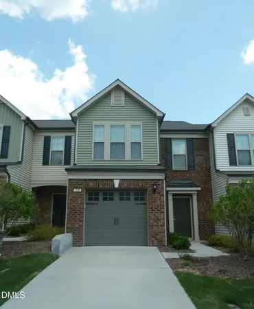 $2,050 | 521 Denhoff Drive, Cary, NC 27519