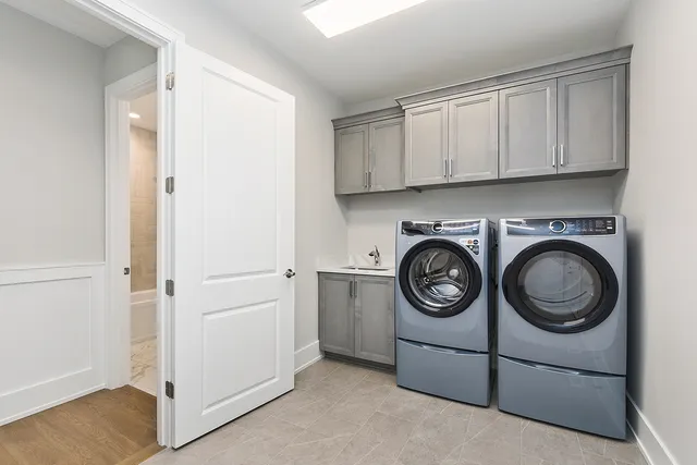 $998,000 | 11045 Lizmore Lane, Orland Park, IL 60467