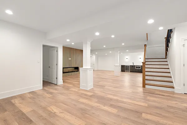 $949,000 | 11045 Lizmore Lane, Orland Park, IL 60467