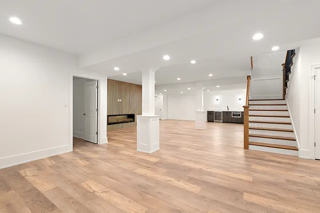 $998,000 | 11045 Lizmore Lane, Orland Park, IL 60467