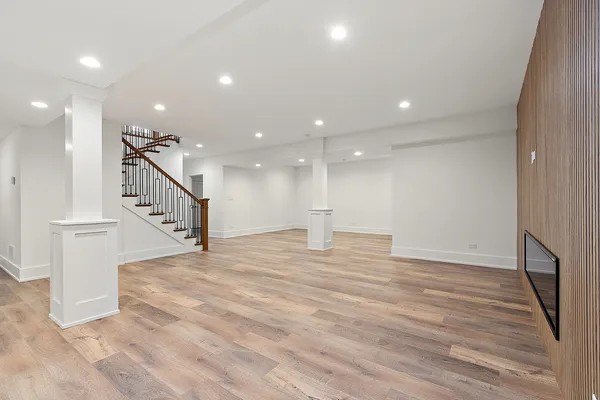 $949,000 | 11045 Lizmore Lane, Orland Park, IL 60467