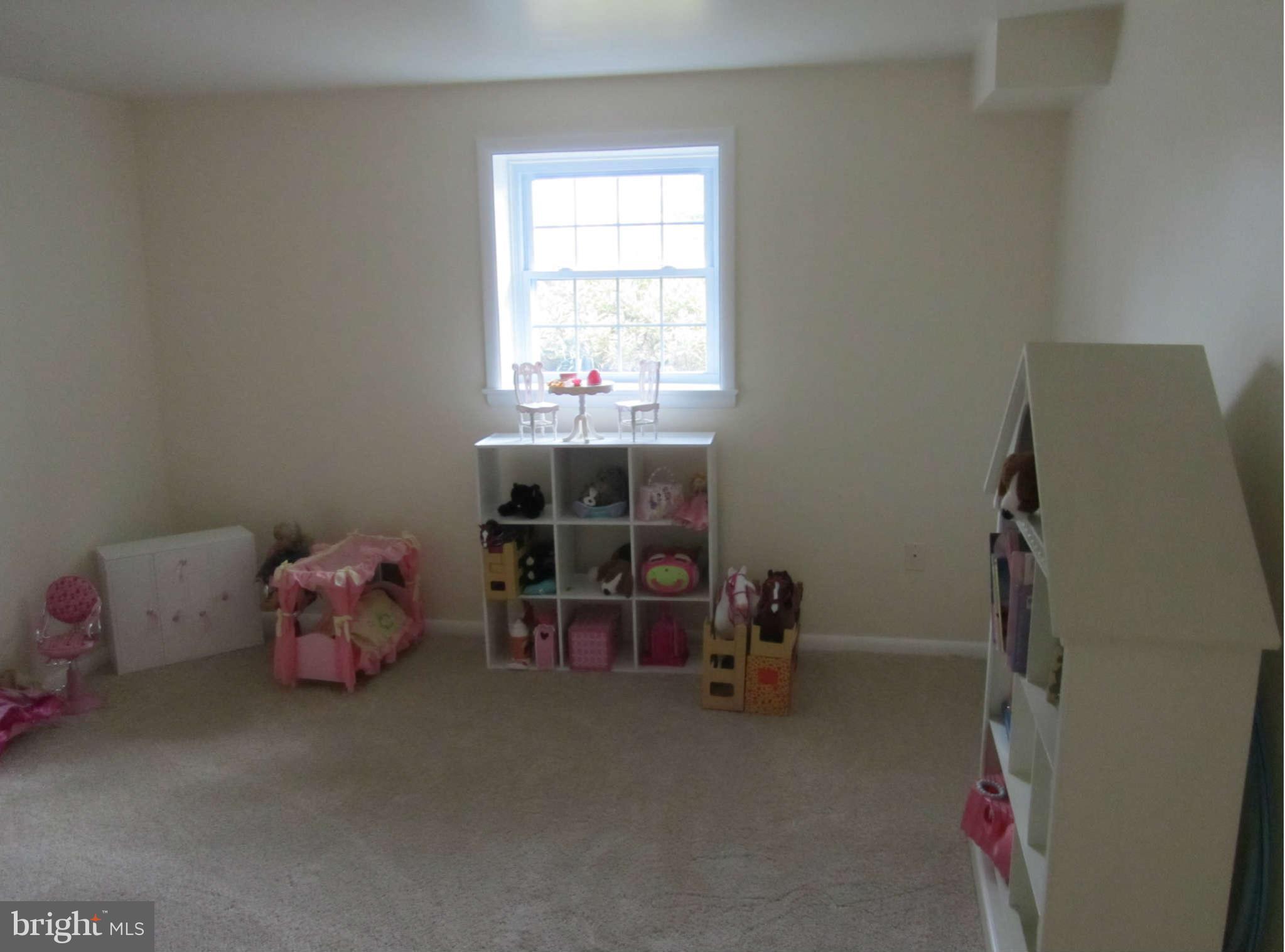 4050 High Point Road Ellicott City, MD 21042 - Photo 22 of 30 Bedroom