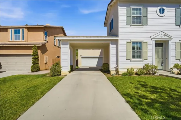 $1,079,900 | 653 East Gardenia Drive, Azusa, CA 91702