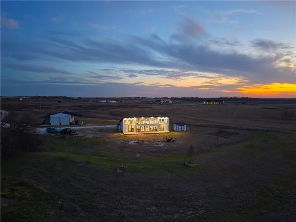 $540,000 | 232 HCR 2302 South, Abbott, TX 76621