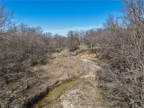 $540,000 | 232 HCR 2302 South, Abbott, TX 76621