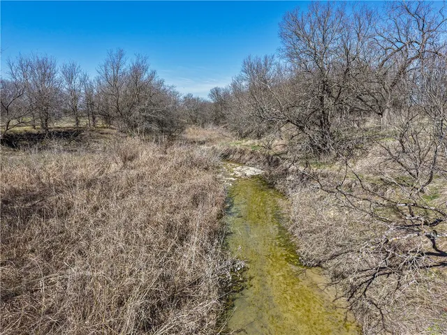 $540,000 | 232 HCR 2302 South, Abbott, TX 76621