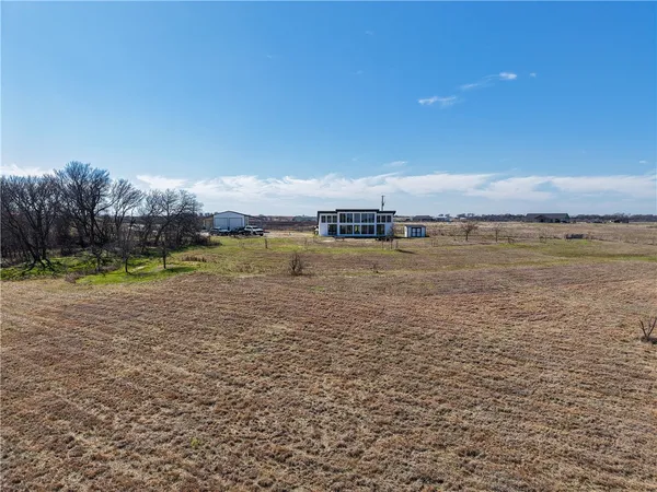 $540,000 | 232 HCR 2302 South, Abbott, TX 76621