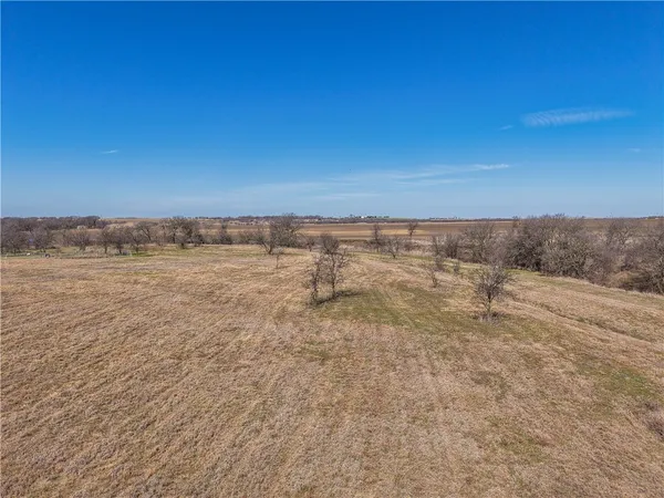 $540,000 | 232 HCR 2302 South, Abbott, TX 76621