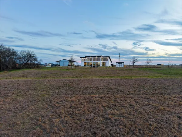 $540,000 | 232 HCR 2302 South, Abbott, TX 76621