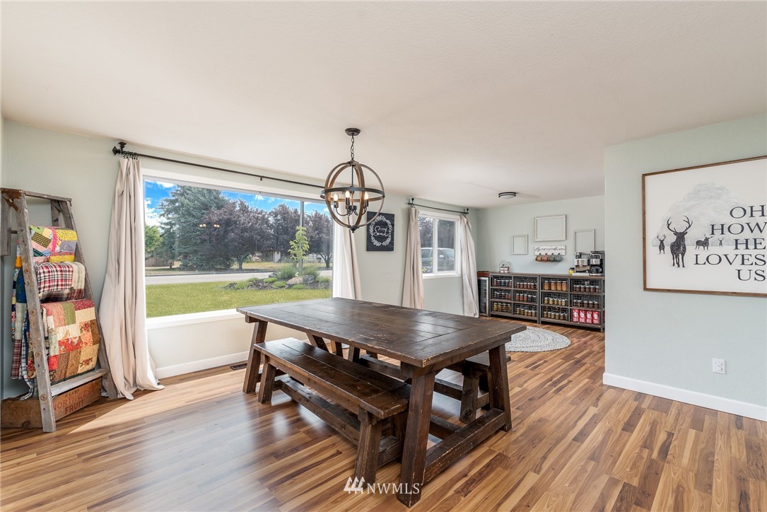 8635 Bender Road Lynden, WA 98264 - Photo 8 of 34 Gallery Image 8