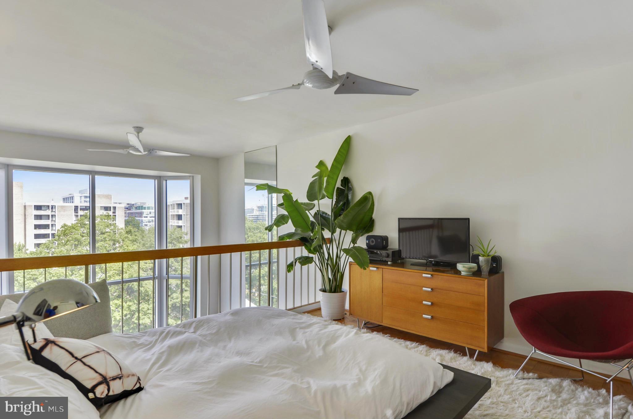560 N Street Southwest, Unit 8901N Washington, DC 20024 - Photo 13 of 30 Spectacular Lofted Bedroom