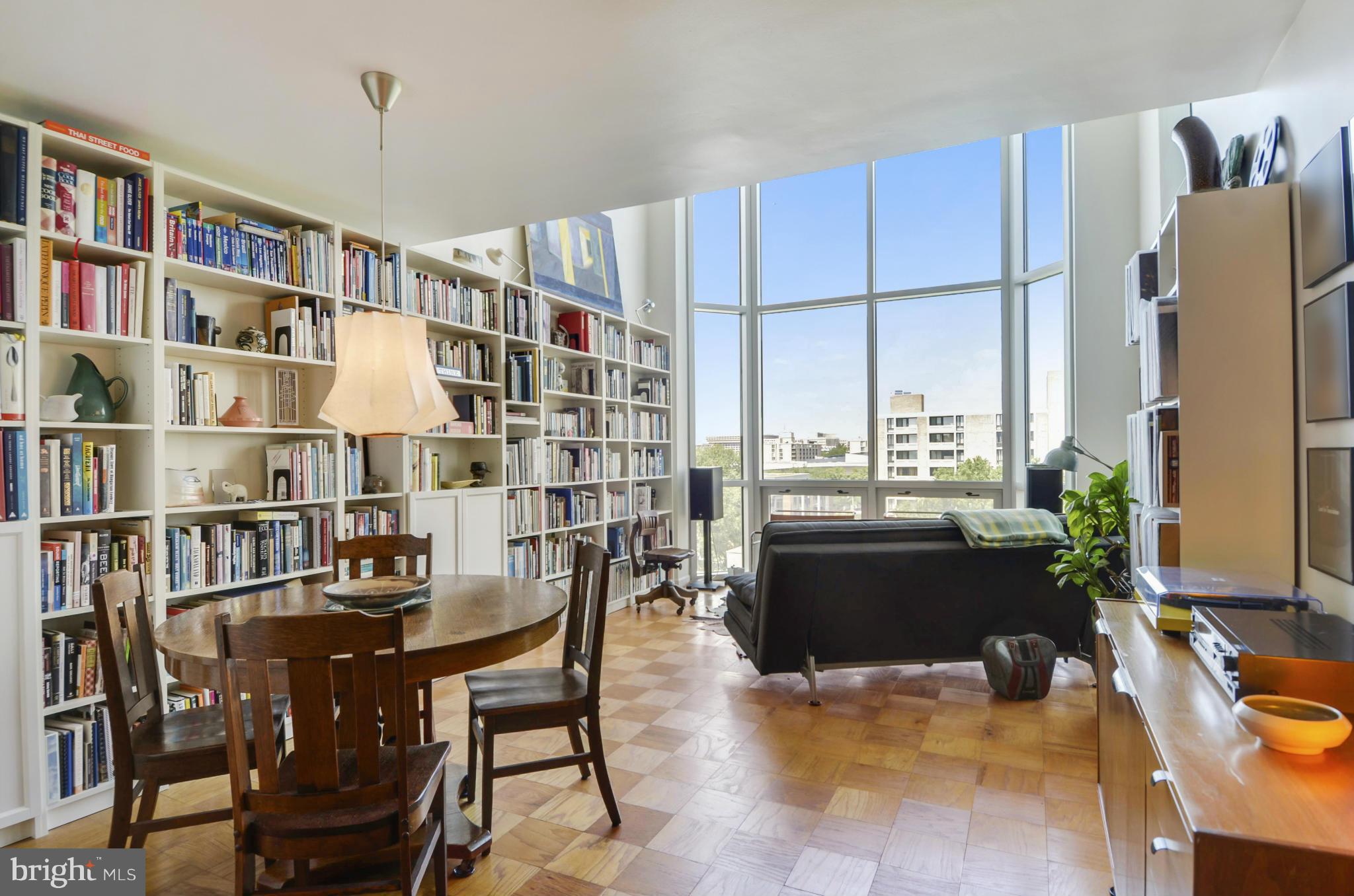 560 N Street Southwest, Unit 8901N Washington, DC 20024 - Photo 3 of 30 Dramatic Living Room