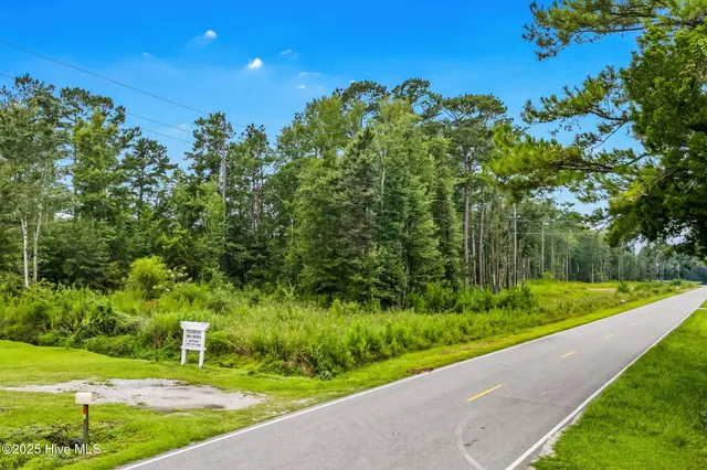 $80,000 | 2652 Ash Little River Road Northwest, Ash, NC 28420