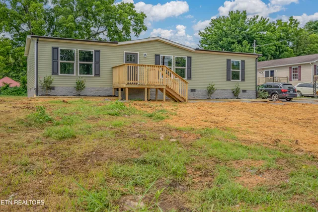 $195,000 | 505 East Hemlock Street, La Follette, TN 37766