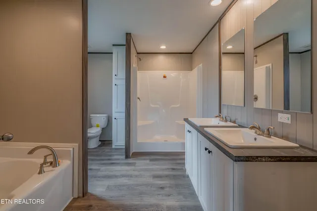 $195,000 | 505 East Hemlock Street, La Follette, TN 37766