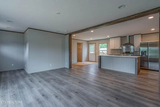 $195,000 | 505 East Hemlock Street, La Follette, TN 37766