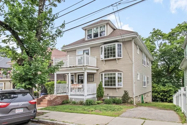 $3,000 | 44 Hillsdale Street, Unit 1, Boston, MA 02124
