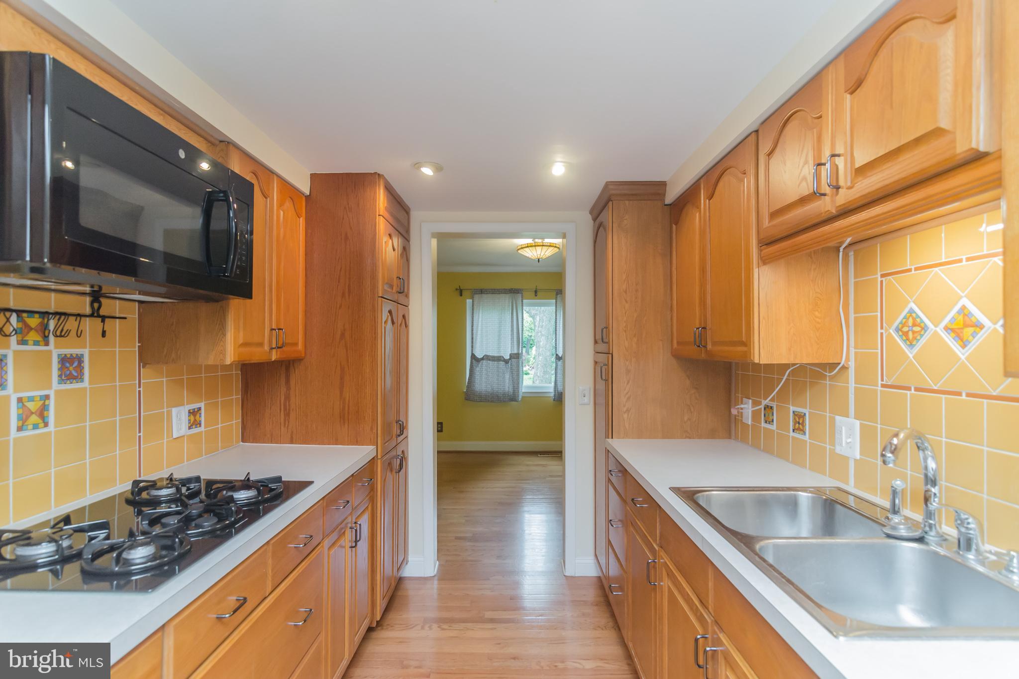 1542 Scandia Circle Reston, VA 20190 - Photo 13 of 29 Gallery Image 13